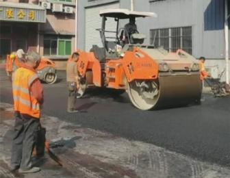 長安工業(yè)園區(qū)瀝青路面攤鋪